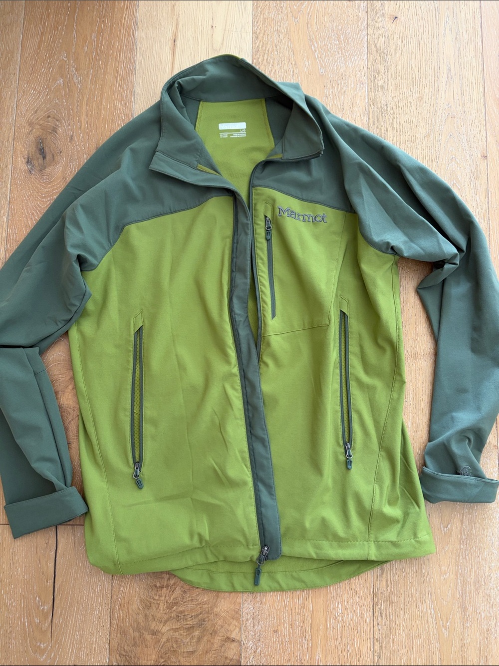 Marmot Two-Tone Olive and Moss Green Softshell Jacket (LG)